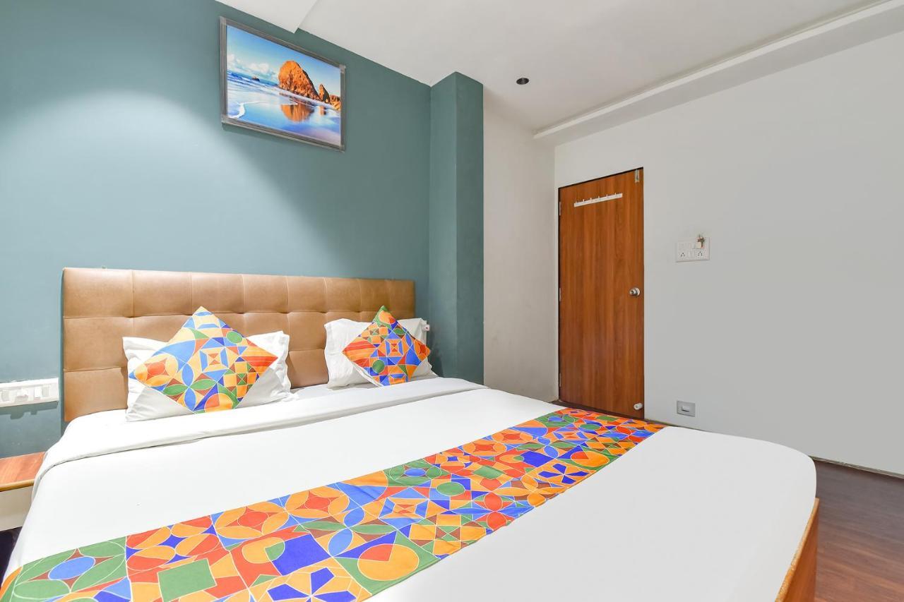 Fabhotel Nidhivan, Udhna Junction Súrat Exteriér fotografie