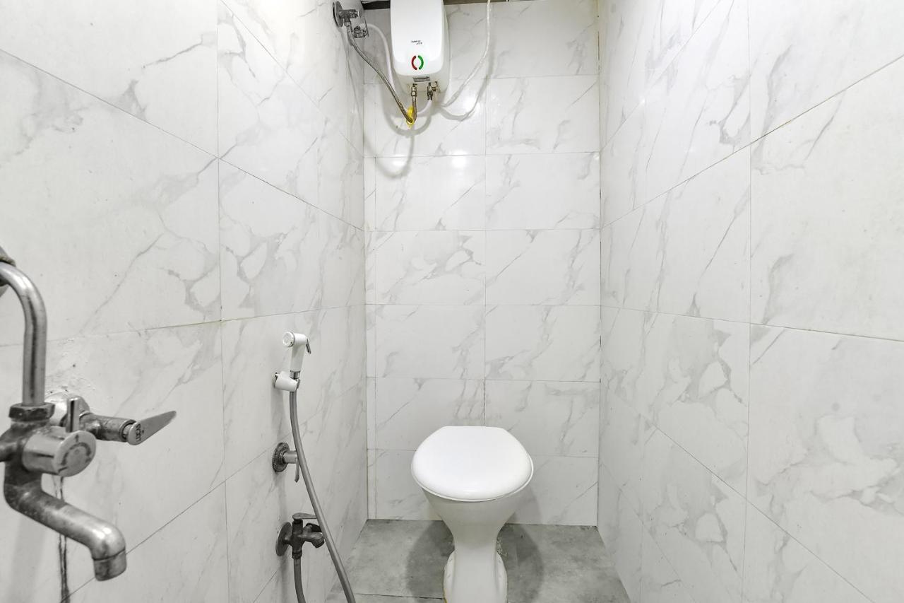 Fabhotel Nidhivan, Udhna Junction Súrat Exteriér fotografie