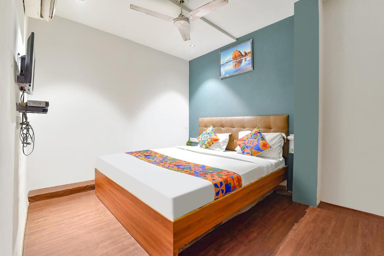 Fabhotel Nidhivan, Udhna Junction Súrat Exteriér fotografie