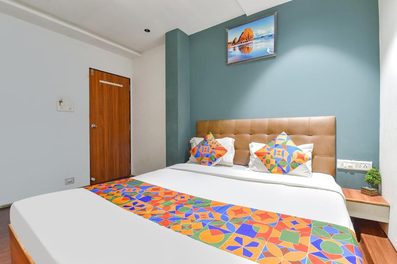 Fabhotel Nidhivan, Udhna Junction Súrat Exteriér fotografie